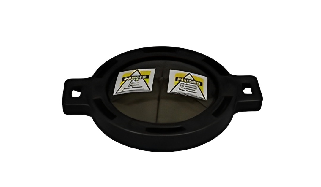 A & a Leaf Vac Lid #540189